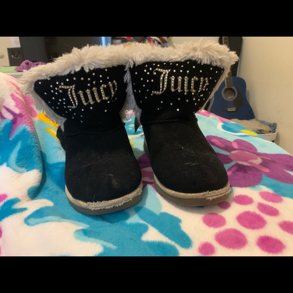 Used Juicy Boots